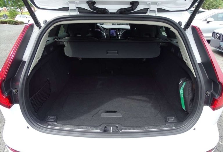 Volvo V60 B4 Plus Dark - photo 9