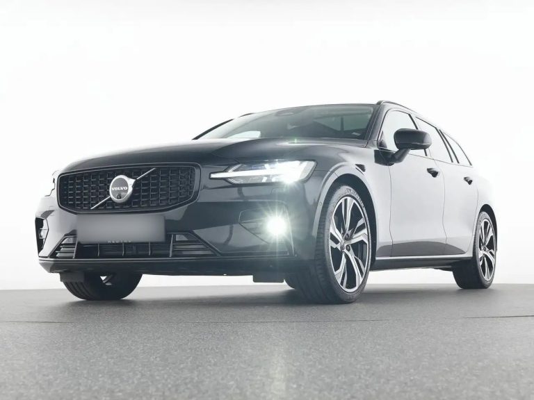 Volvo V60 B4 Plus Dark
