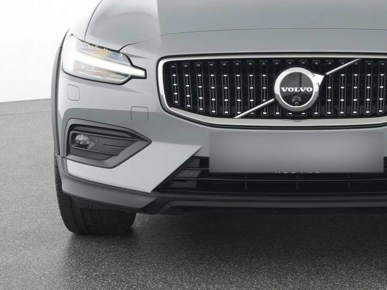 Volvo V60 Cross Country B4 AWD Ultimate - photo 16