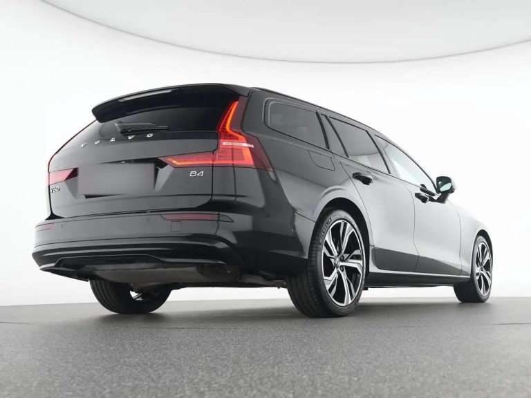 Volvo V60 B4 Plus Dark - photo 7
