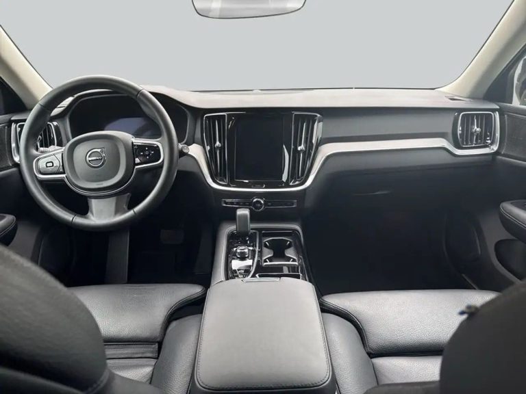 Volvo V60 T8 AWD Plus - photo 9
