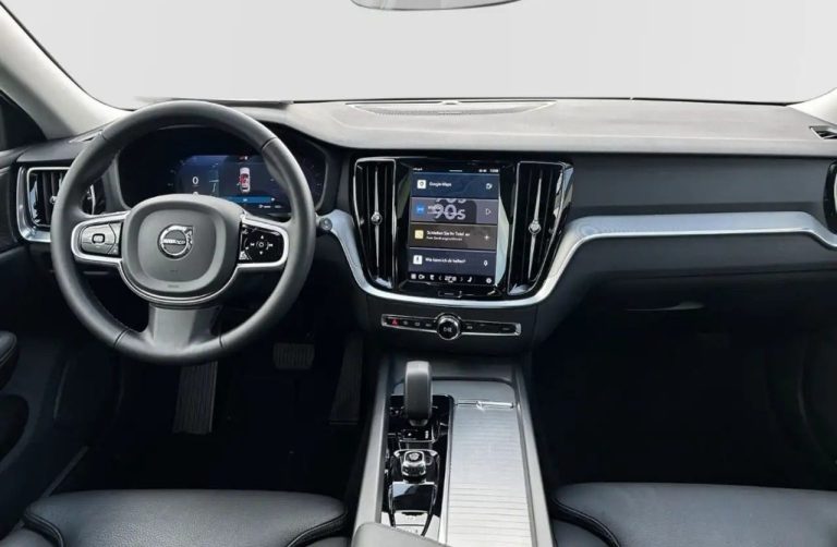 Volvo V60 B4 Plus Dark - photo 4