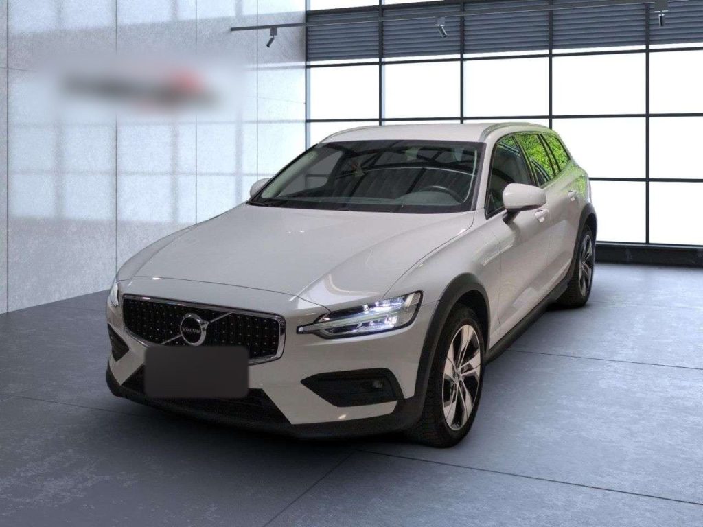 Volvo V60 Cross Country B4 AWD Pro