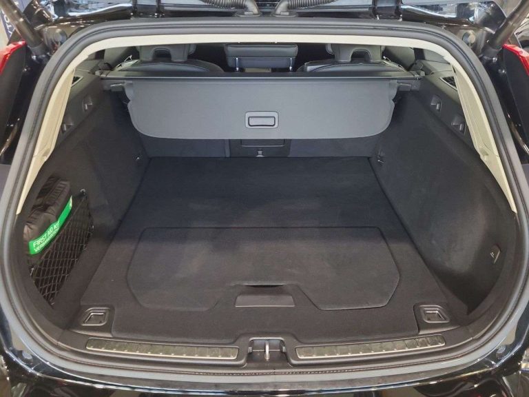 Volvo V60 Cross Country B4 AWD - photo 11