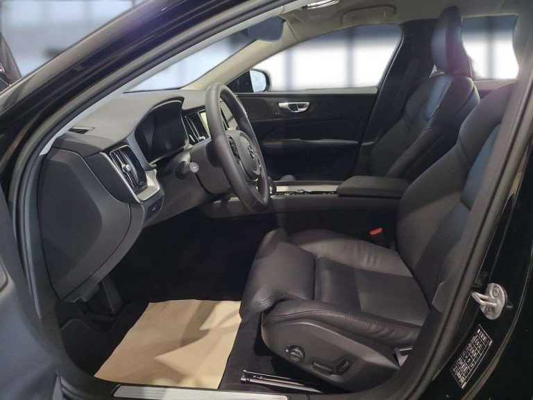 Volvo V60 Cross Country B4 AWD - photo 6