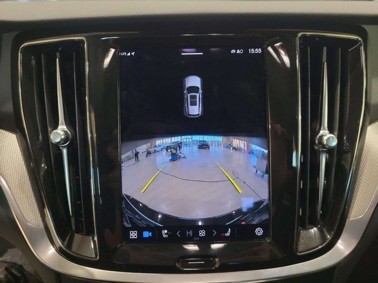 Volvo V60 Cross Country B4 AWD - photo 7