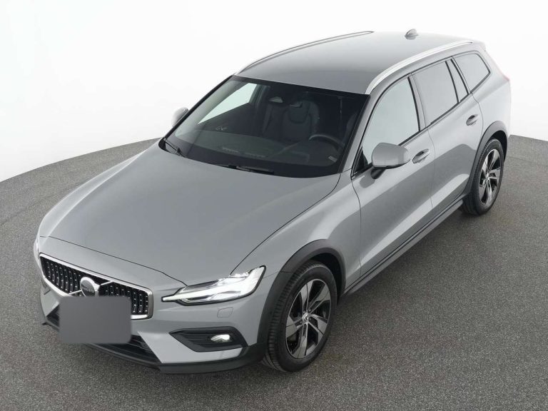 Volvo V60 Cross Country B4 AWD Plus - photo 10