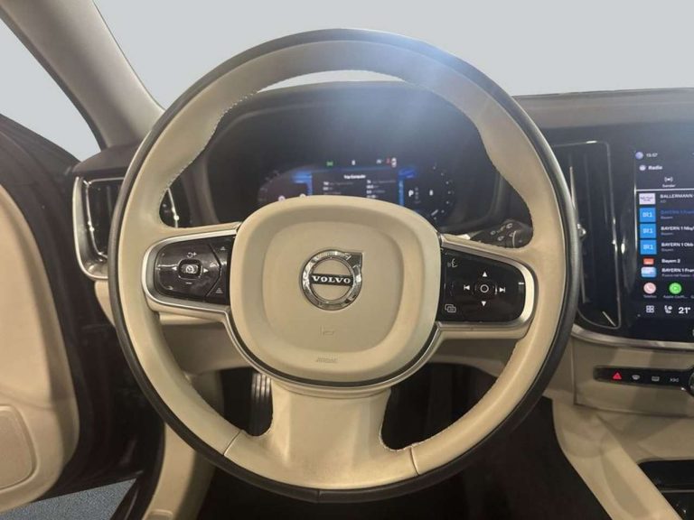 Volvo V60 Cross Country B4 AWD - photo 13