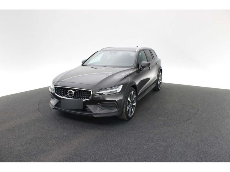 Volvo V60 Cross Country B4 Plus AWD - photo 5