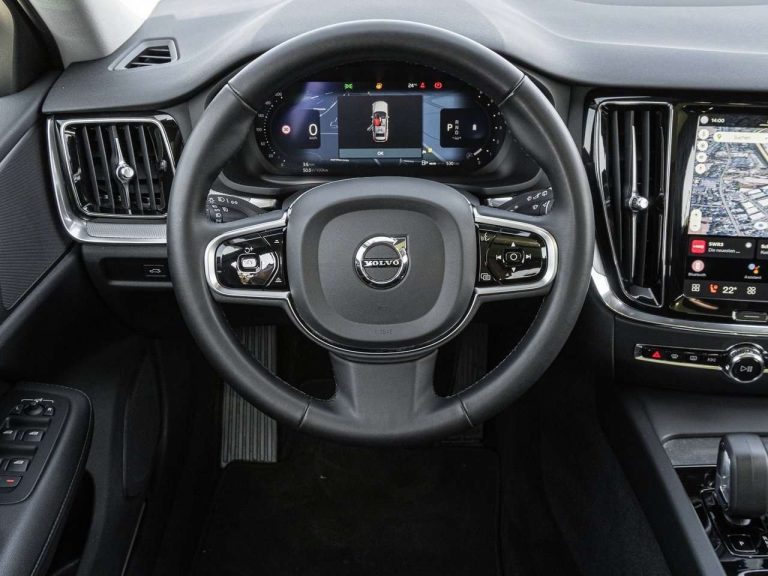 Volvo V60 Cross Country B4 AWD Plus Bright - photo 9