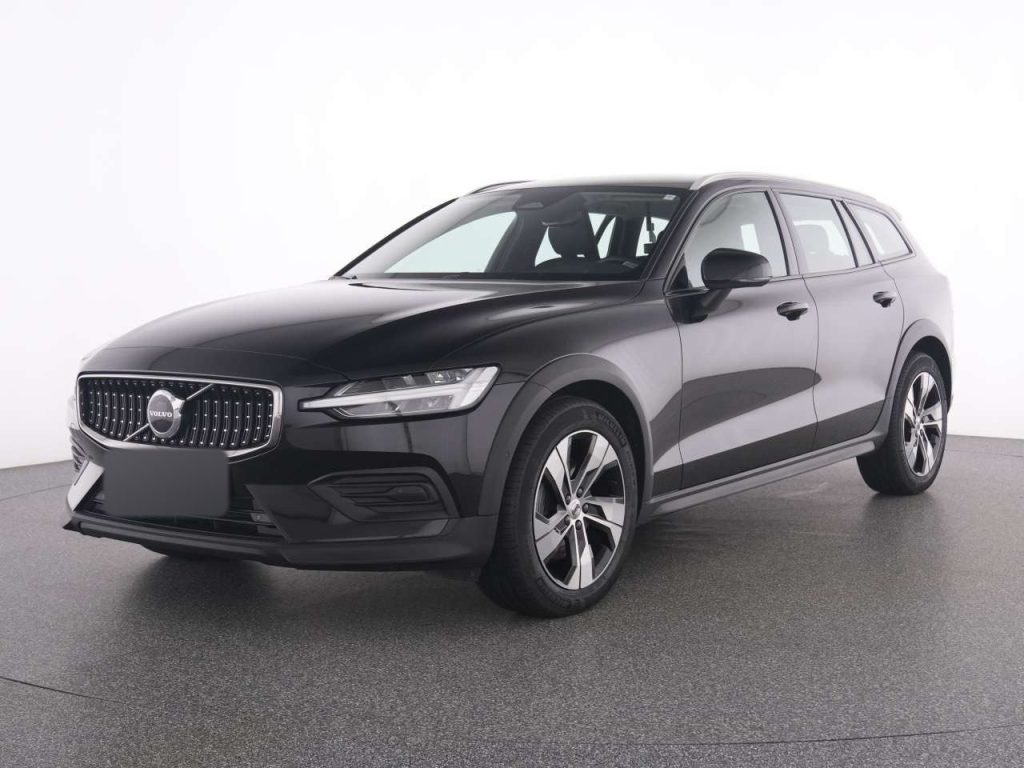 Volvo V60 Cross Country B4 AWD Plus