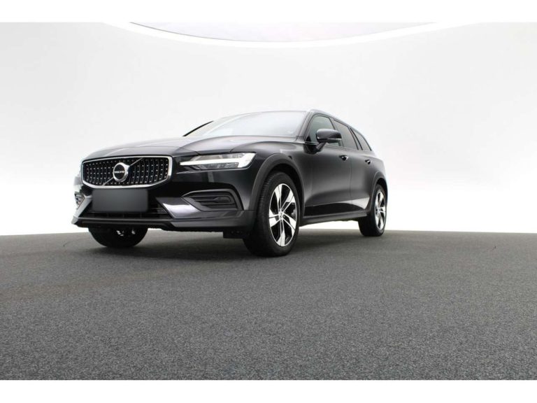 Volvo V60 Cross Country B4 AWD Plus