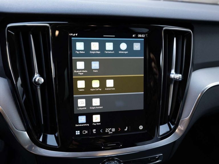 Volvo V60 Cross Country B4 AWD Plus - photo 11