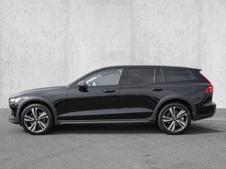Volvo V60 Cross Country B4 AWD Plus Bright - photo 3
