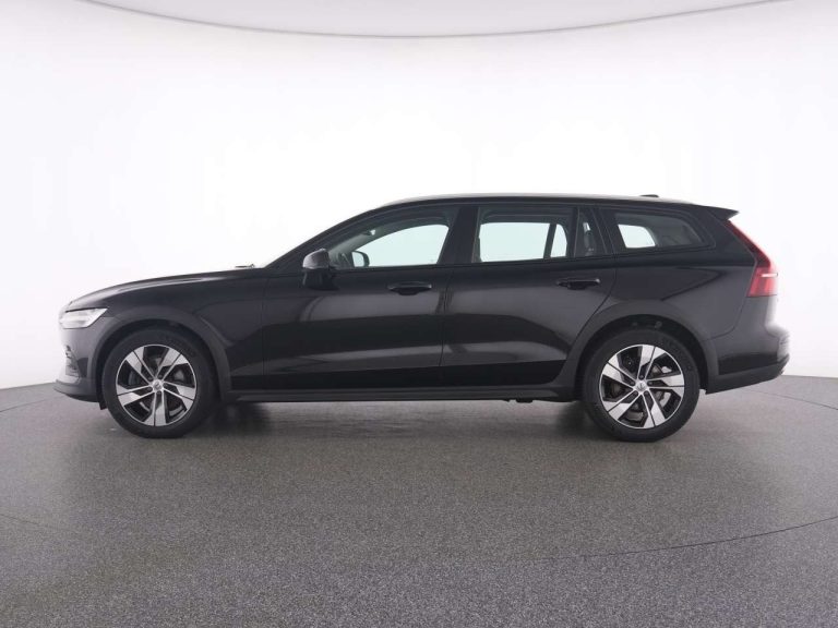 Volvo V60 Cross Country B4 AWD Plus - photo 3