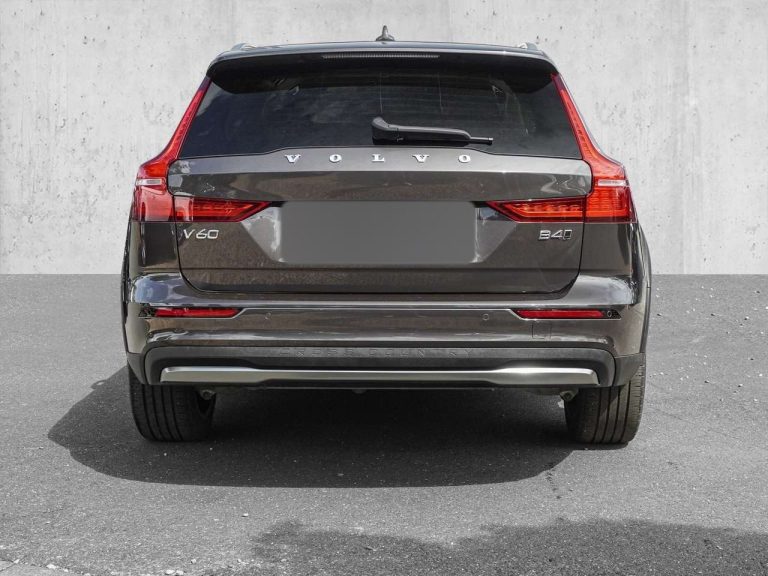 Volvo V60 Cross Country B4 AWD Plus Bright - photo 5