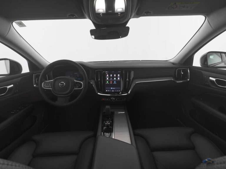 Volvo V60 Cross Country B4 AWD Plus - photo 5