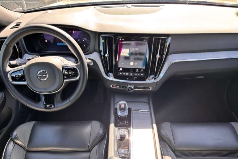 Volvo V60 Cross Country B4 AWD Plus - photo 6
