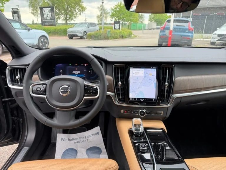 Volvo V90 T8 Recharge AWD Ultimate Bright - photo 13