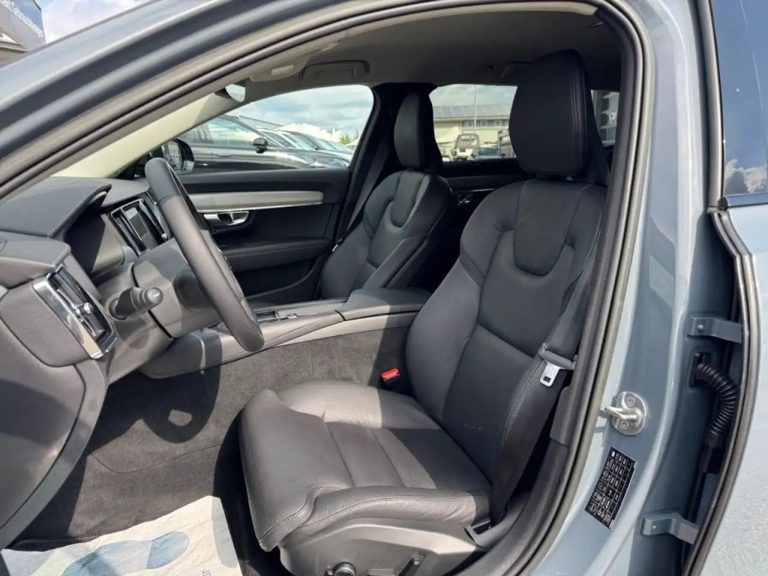 Volvo V90 B4 Plus Dark - photo 10