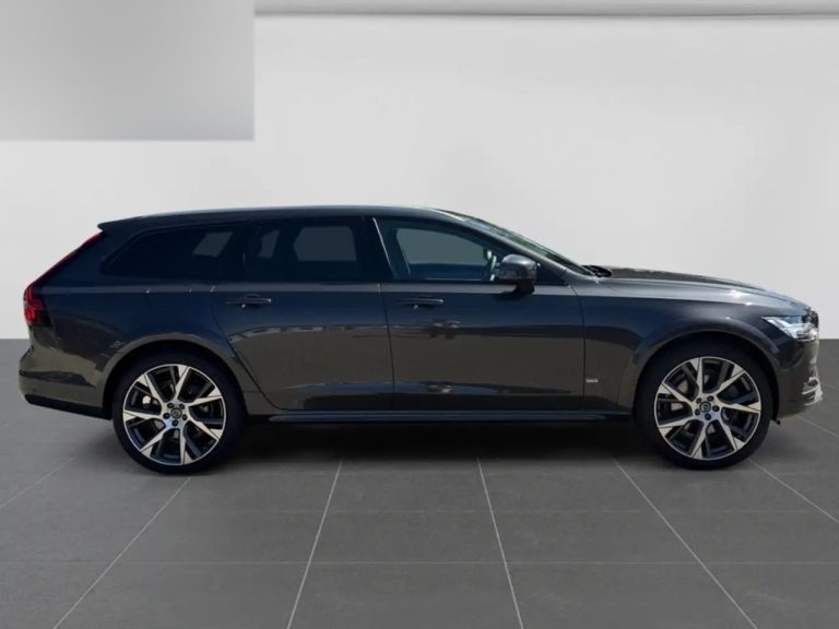 Volvo V90 Cross Country B4 AWD Ultimate - photo 6
