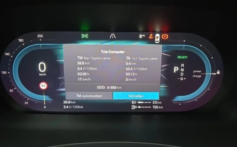 Volvo V90 T6 Plug-in Hybrid AWD Plus Dark - photo 15