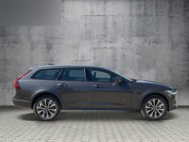 Volvo V90 Cross Country B4 AWD - photo 7