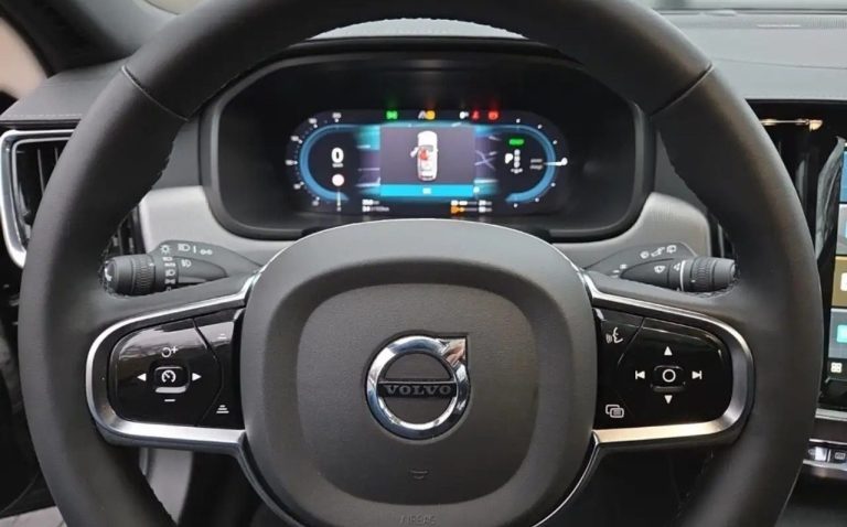 Volvo V90 T6 Plug-in Hybrid AWD Plus Dark - photo 8
