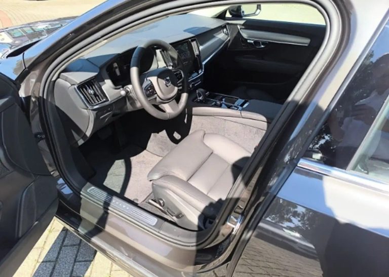 Volvo V90 T6 AWD Plus Bright - photo 10