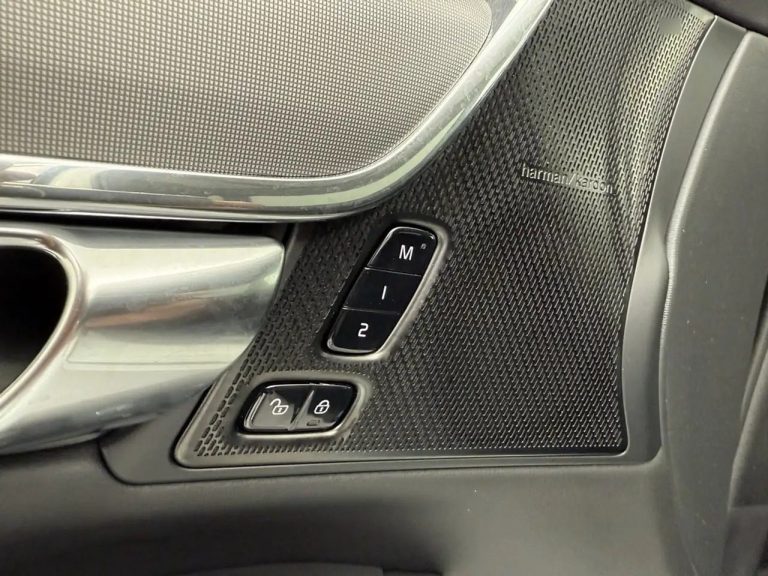 Volvo V90 Recharge T6 AWD Plus Bright - photo 13