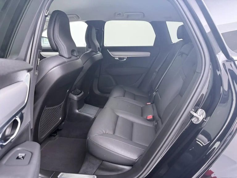 Volvo V90 Recharge T6 AWD Core - photo 15