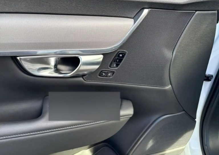 Volvo V90 T6 Recharge AWD Core - photo 15