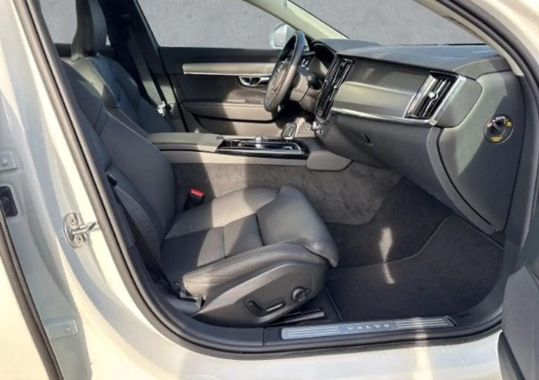 Volvo V90 T6 Recharge AWD Core - photo 2