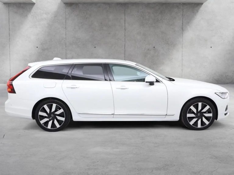 Volvo V90 Recharge T6 AWD Plus Bright - photo 3