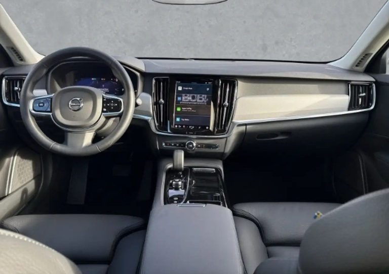 Volvo V90 T6 Recharge AWD Core - photo 3