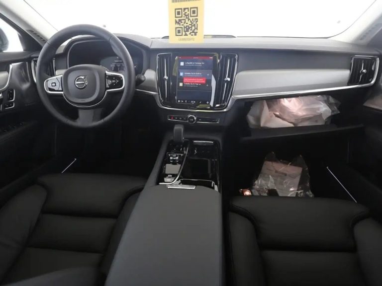Volvo V90 T8 Recharge AWD Plus Dark - photo 6