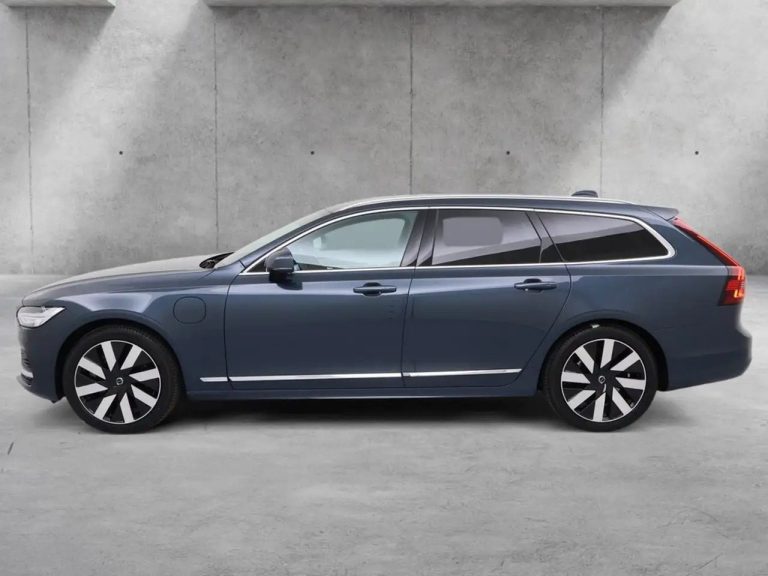 Volvo V90 Recharge T6 AWD Core - photo 7