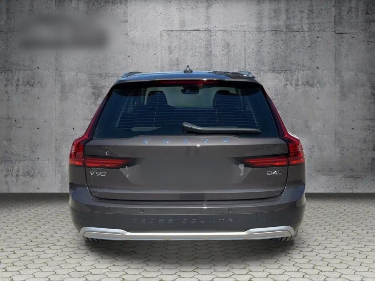 Volvo V90 Cross Country B4 AWD - photo 5