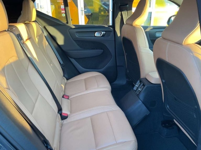 Volvo XC40 Recharge T5 Inscription - photo 11