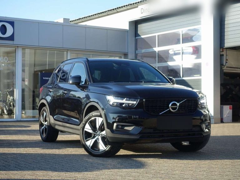 Volvo XC40 Recharge T5 R-Design - photo 3