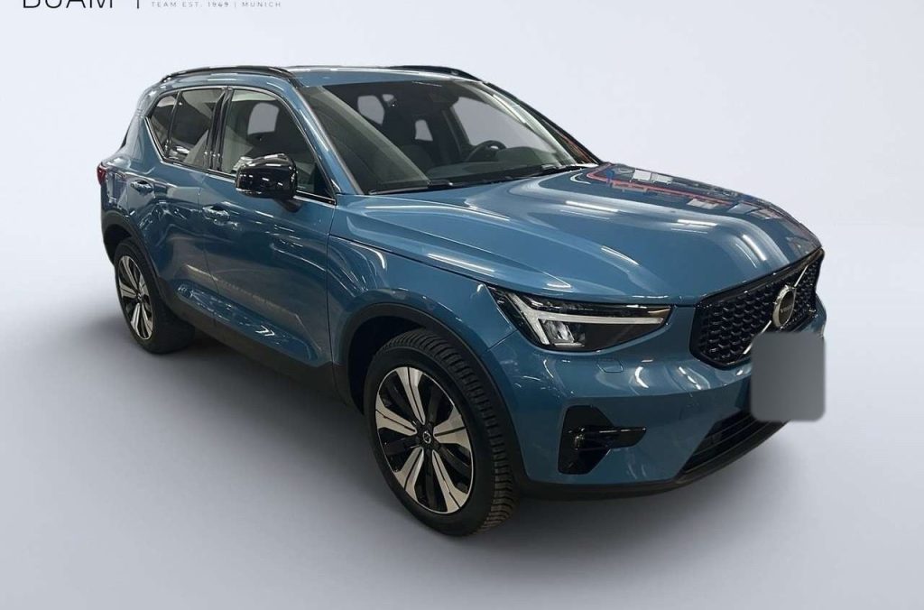 Volvo XC40 T5 Recharge Plus Dark