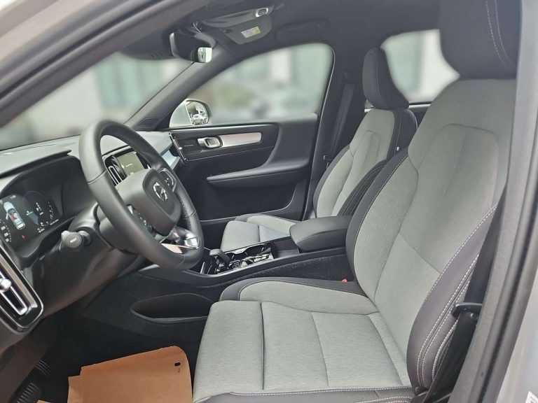 Volvo XC40 T4 Recharge Plus Bright - photo 10