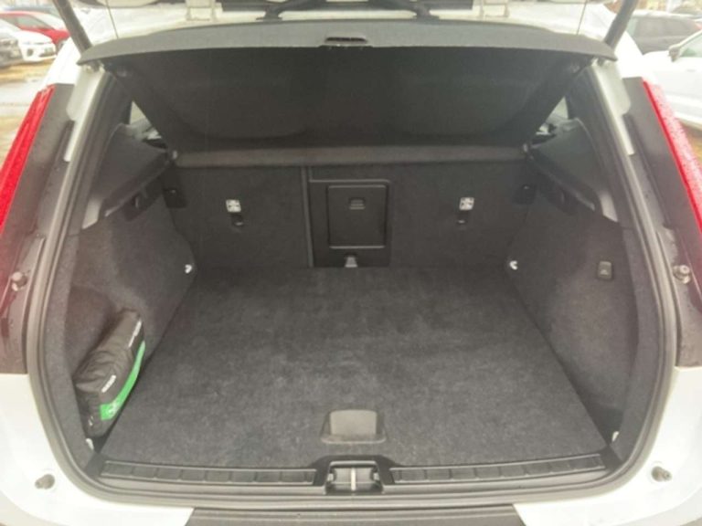 Volvo XC40 Recharge T5 Plus Dark - photo 11