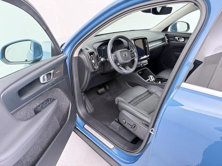 Volvo XC40 Recharge T5 Ultimate Bright - photo 11