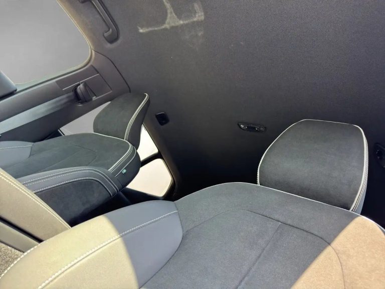 Volvo XC40 Recharge T5 Plus Dark - photo 13