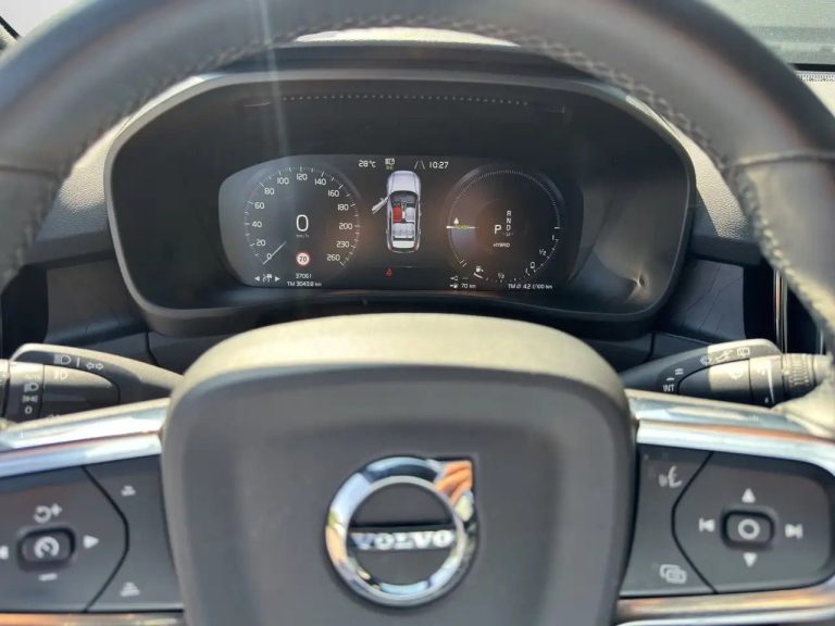 Volvo XC40 Recharge T5 Plus Dark - photo 15