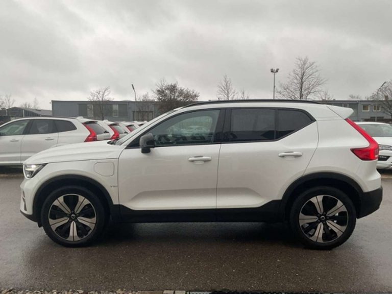 Volvo XC40 Recharge T5 Plus Dark - photo 2