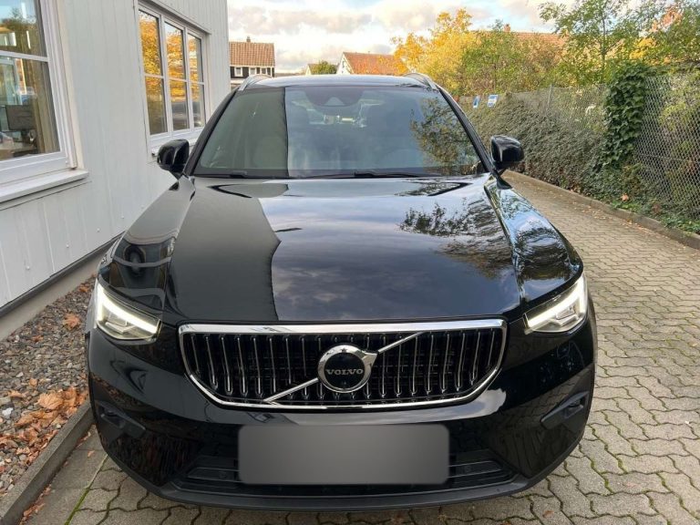 Volvo XC40 Recharge T4 Plus Bright - photo 3