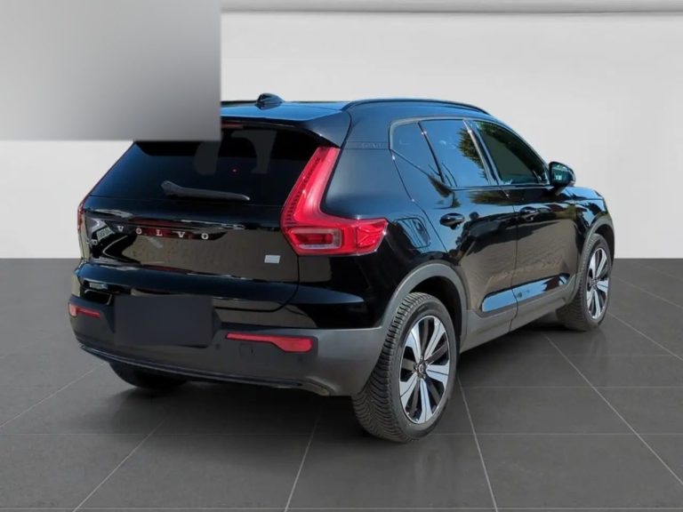 Volvo XC40 T4 Recharge Plus Dark - photo 5