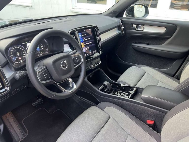 Volvo XC40 Recharge T4 Plus Bright - photo 7